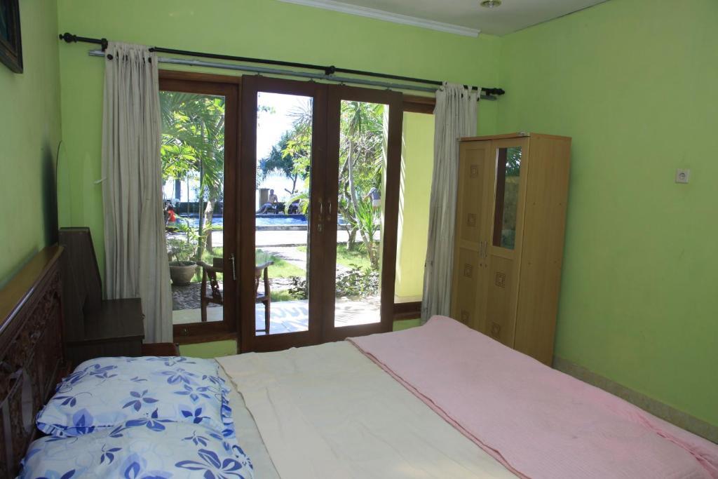 Rising Star Beach Resort Amed  Room photo